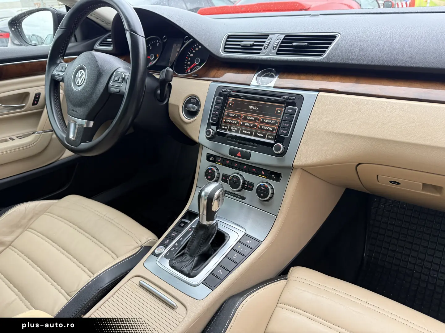 6000e avans si 5000e in 3 luni