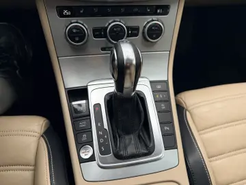 6000e avans si 5000e in 3 luni