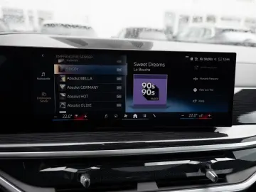 BMW X5 xDrive 30d M-Sport Pro STANDHZ AHK PANO H K