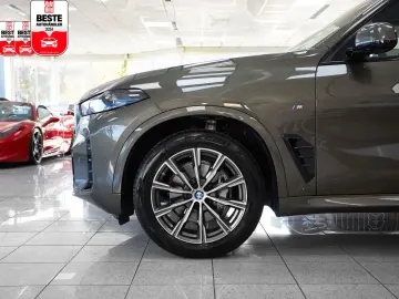 BMW X5 xDrive30d 3x M SPORT INDIVIDUAL ACC HUD AHK