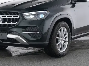 MERCEDES-BENZ GLE 350 de 4M Smaragdgrün Pano Voll Le&hellip;