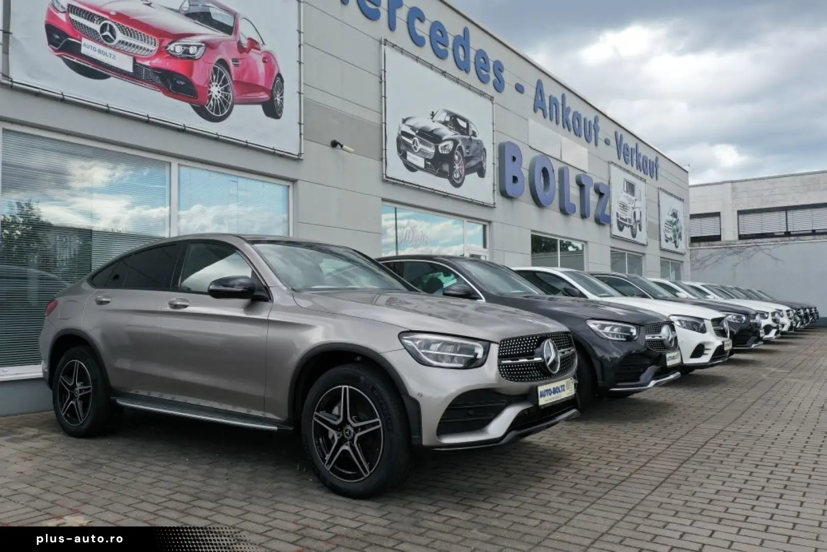 MERCEDES-BENZ GLE 350 de 4M Smaragdgrün Pano Voll Le&hellip;