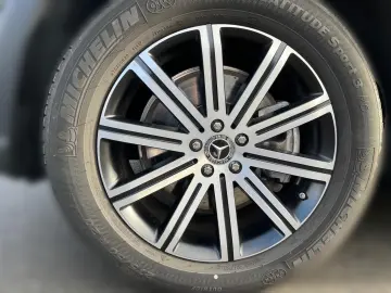 MERCEDES-BENZ GLE 450 d 4MATIC AHK Pano Memory Burmester 360