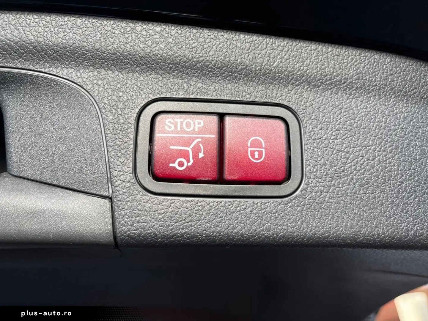 MERCEDES-BENZ GLE 450 d 4MATIC AHK Pano Memory Burmester 360