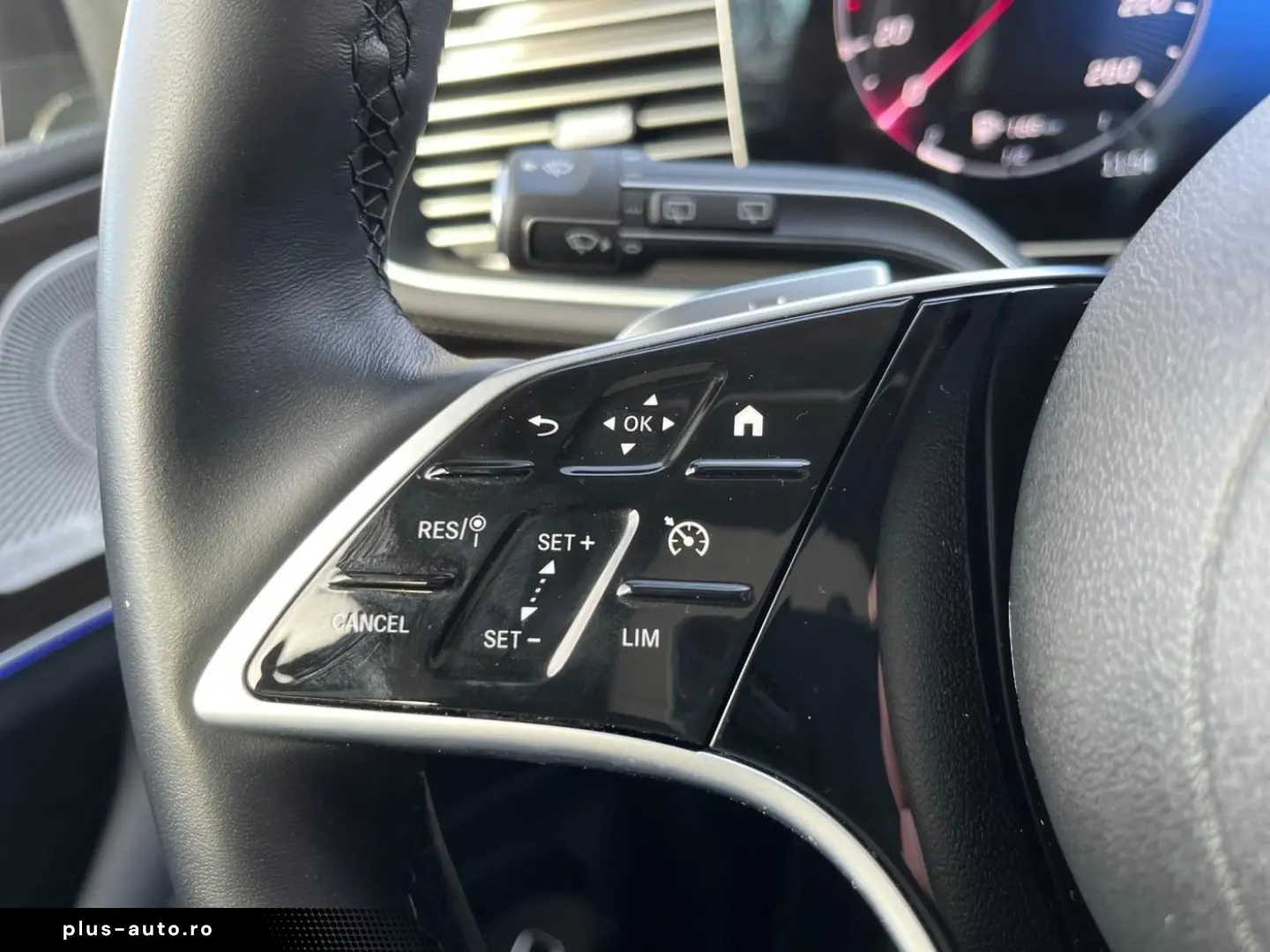 MERCEDES-BENZ GLE 450 d 4MATIC AHK Pano Memory Burmester 360