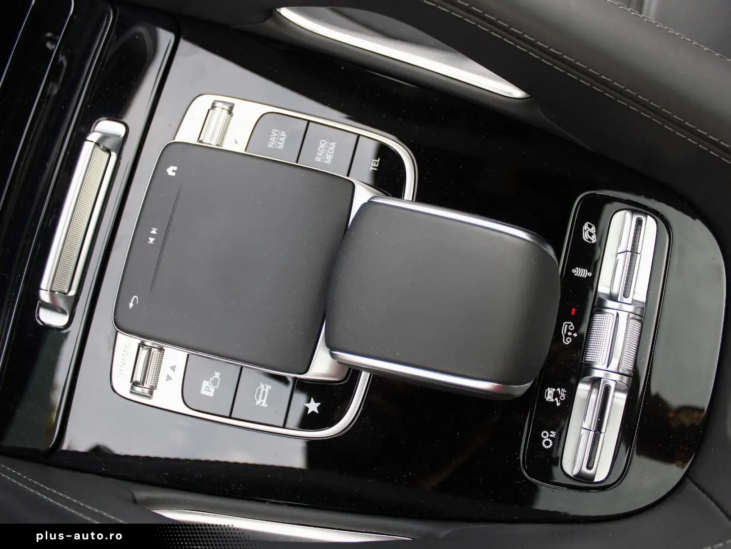 MERCEDES-BENZ GLE53 AMG 7.SiTZE  CARBON STANDHZG PANORAMA