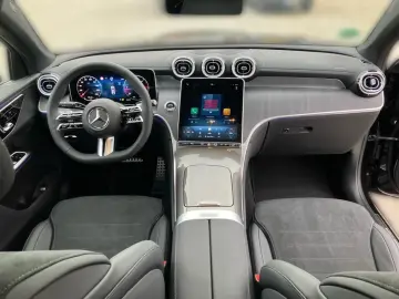 MERCEDES-BENZ GLC 300 d 4m C AMG