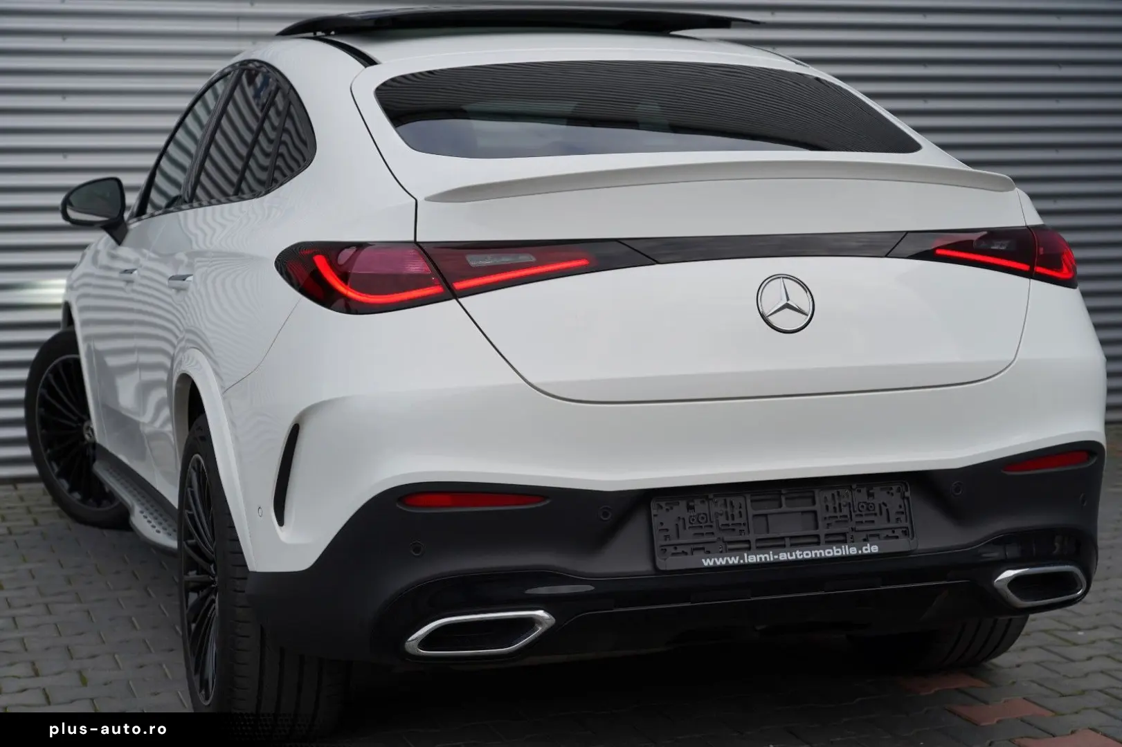 MERCEDES-BENZ GLC300d Coupe 4M AMG PREMIUM  HUD 360 AHK PANO