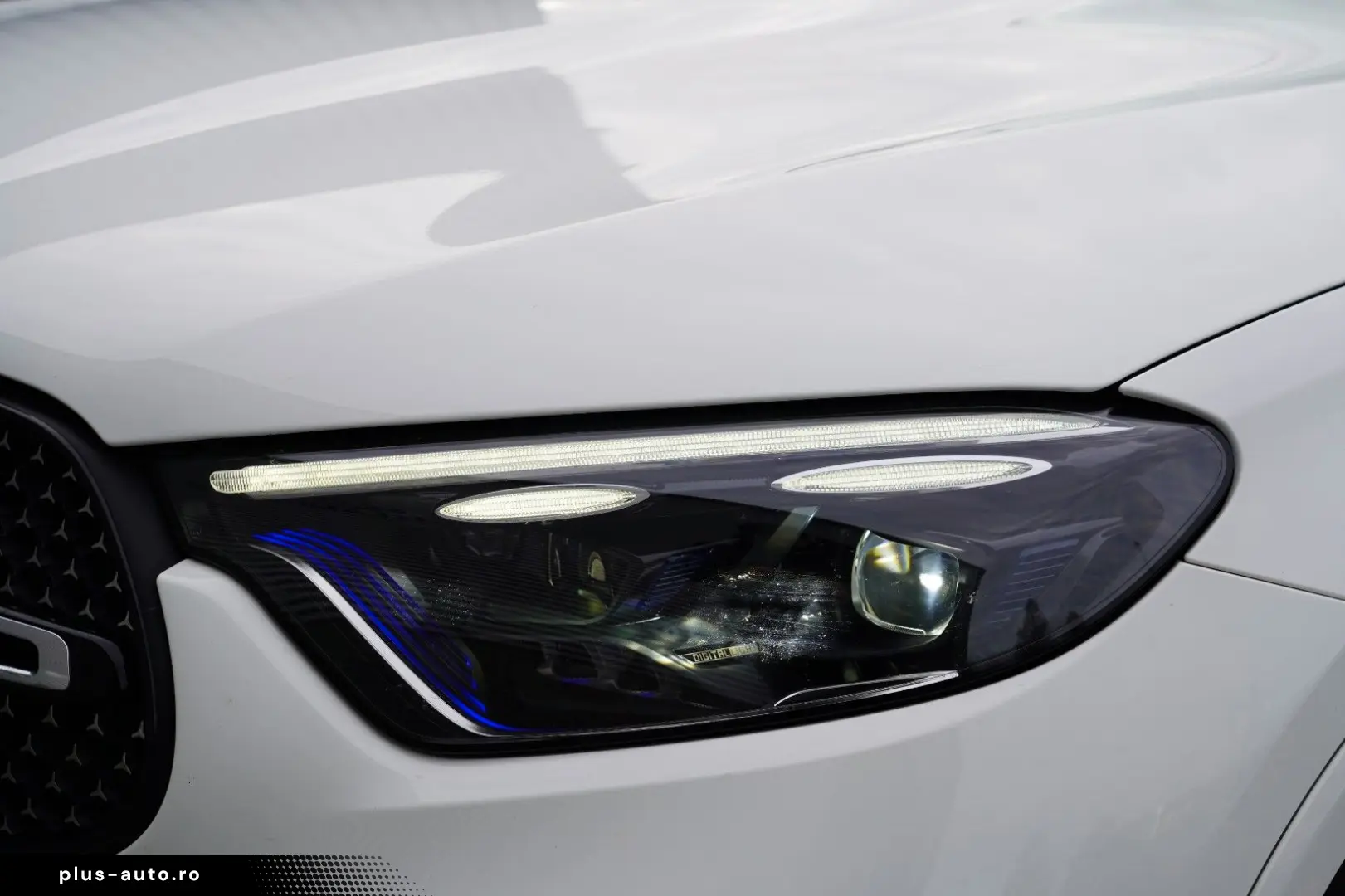 MERCEDES-BENZ GLC300d Coupe 4M AMG PREMIUM  HUD 360 AHK PANO