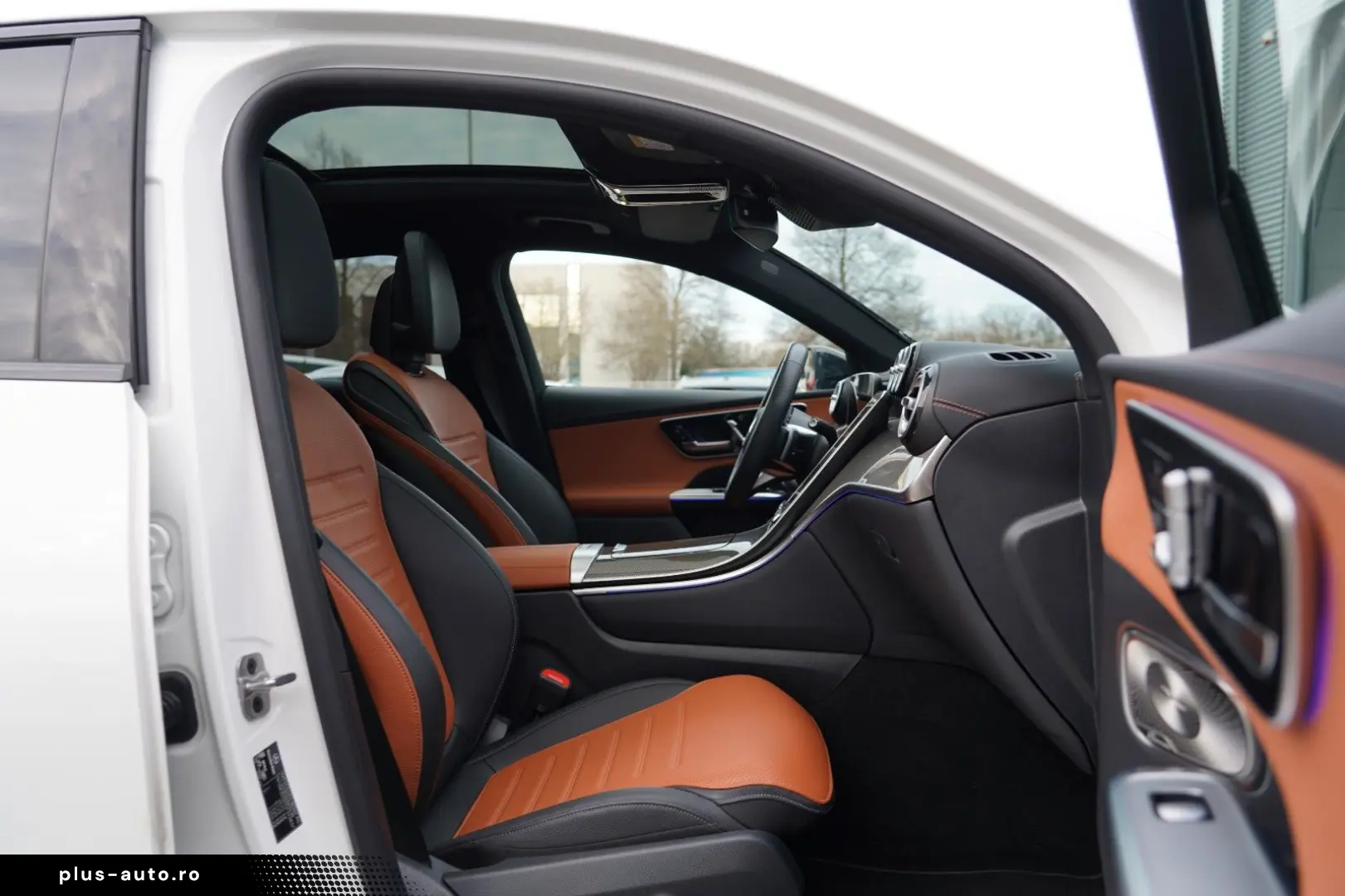 MERCEDES-BENZ GLC300d Coupe 4M AMG PREMIUM  HUD 360 AHK PANO