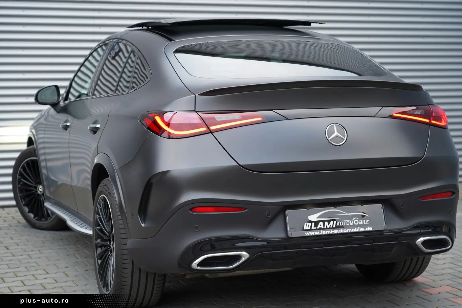 MERCEDES-BENZ GLC300d Coupe 4M AMG PREMIUM PLUS PANO DESIGNO