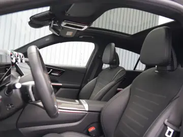 MERCEDES-BENZ GLC300d Coupe 4M AMG PREMIUM PLUS PANO DESIGNO