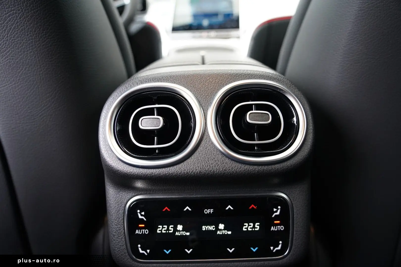 MERCEDES-BENZ GLC300d Coupe 4M AMG PREMIUM PLUS PANO DESIGNO