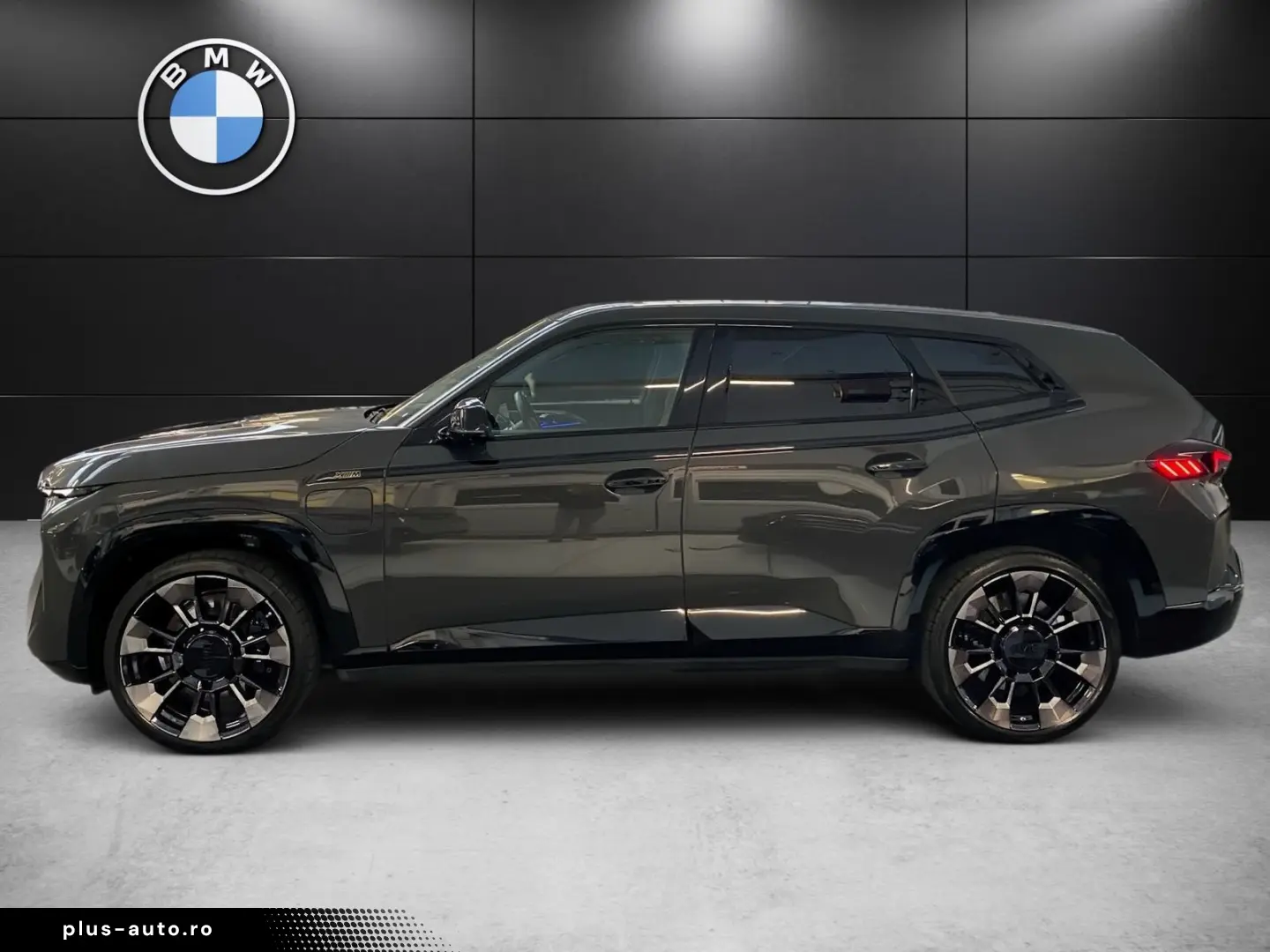 BMW XM 23'' AHK DA Prof PA  Massage Soft-Close H K