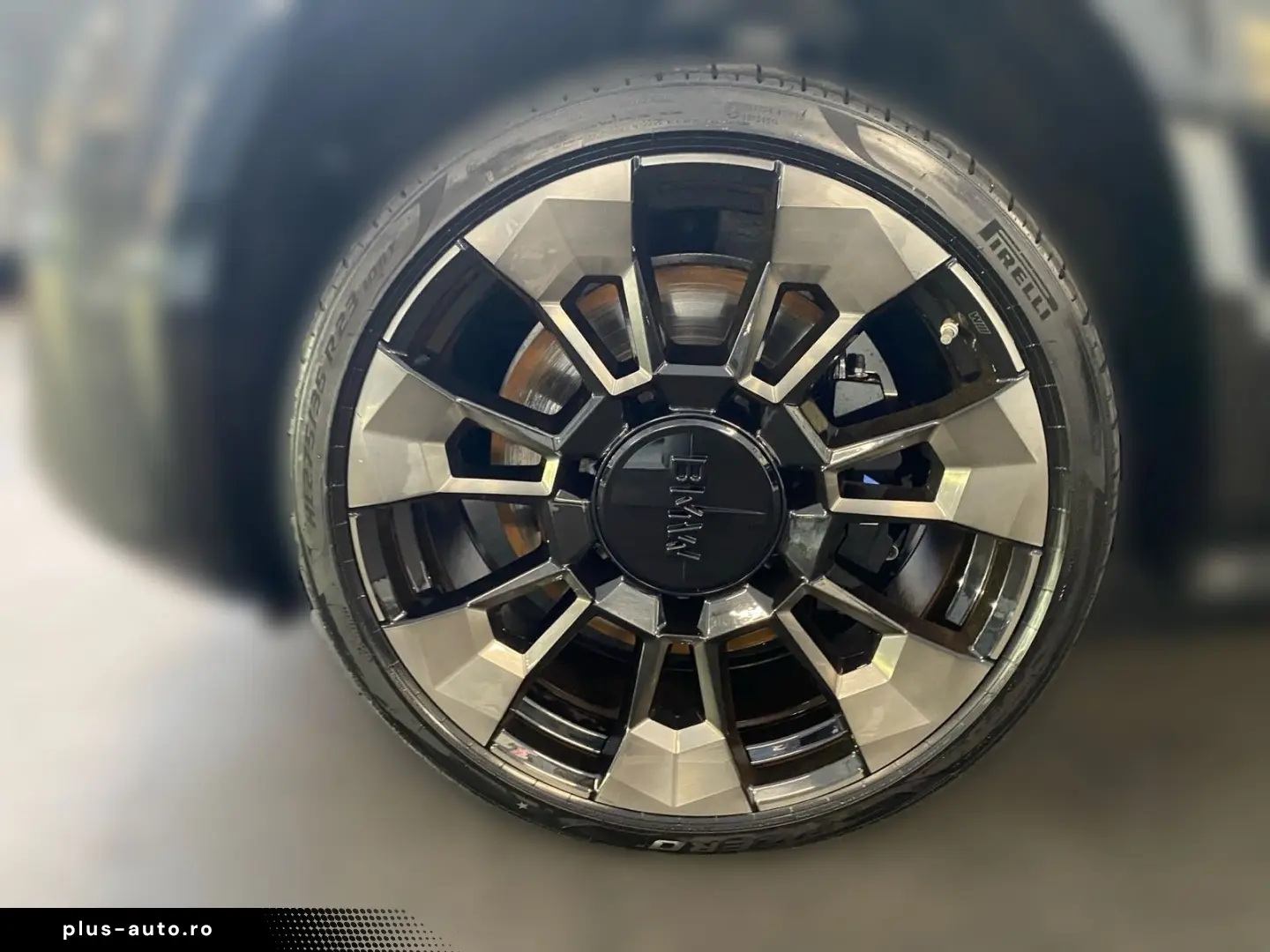 BMW XM 23'' AHK DA Prof PA  Massage Soft-Close H K