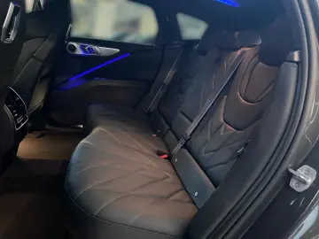 BMW XM 23'' AHK DA Prof PA  Massage Soft-Close H K