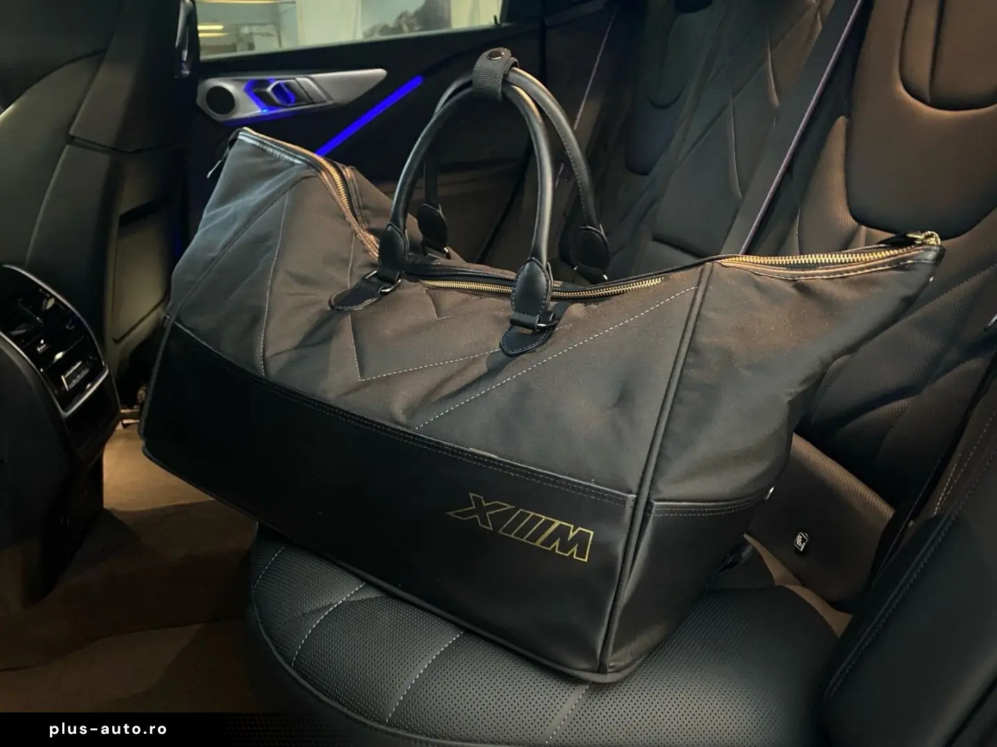 BMW XM 23'' AHK DA Prof PA  Massage Soft-Close H K