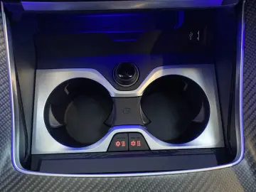 BMW XM 23'' AHK DA Prof PA  Massage Soft-Close H K