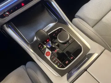 BMW XM 50e Individual Mora met. AHK 23 LMR Autobahna