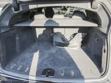 BMW XM 23 Zoll M Fahrwerk Prof AHK Massage