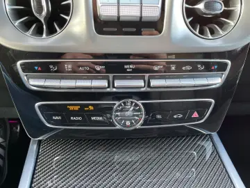 MERCEDES-BENZ G 63 AMG  Performance