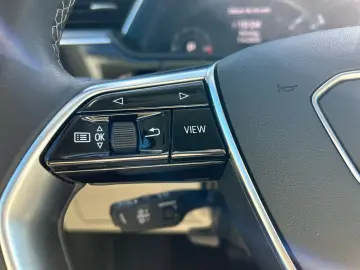 AUDI Q8 Sportback 55 e-tron advanced qu Matrix B&O Na