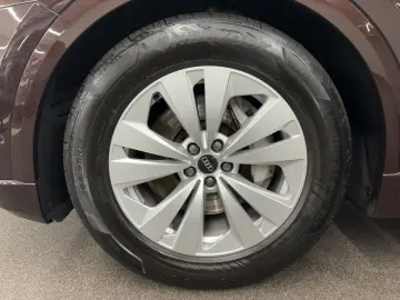 AUDI Q8 50 TDI qu.tiptr. LED 360 K NAVI HUD AIR