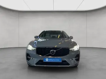 VOLVO XC60 B5 AWD Aut Lederpolsterung Hell Beige UA00