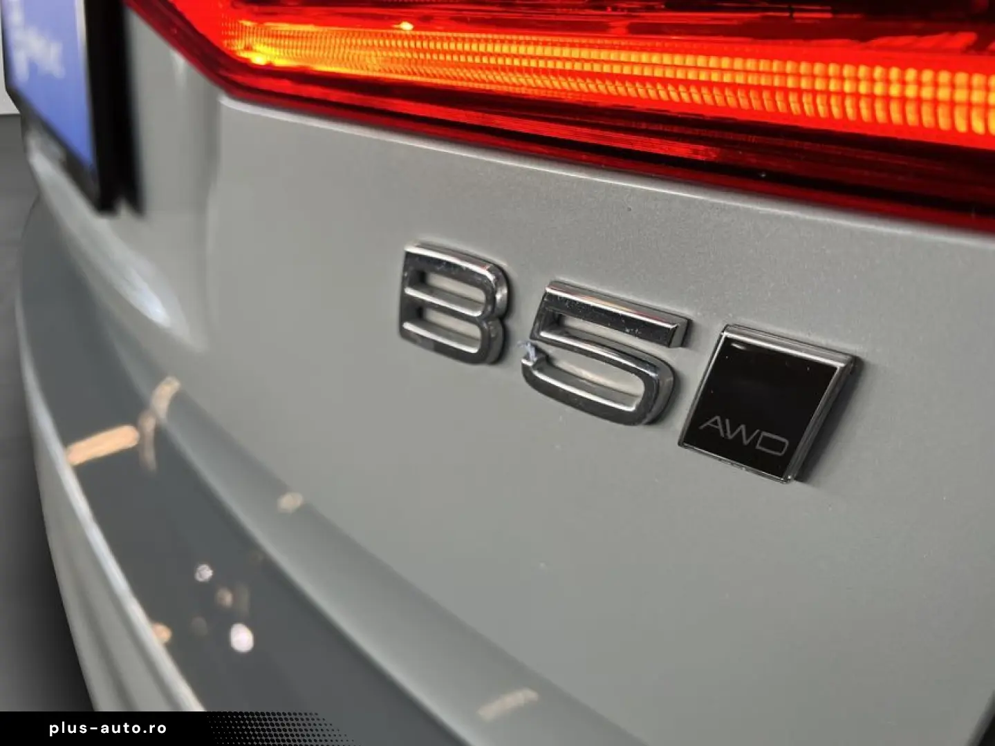 VOLVO XC60 B5 AWD Aut Lederpolsterung Hell Beige UA00