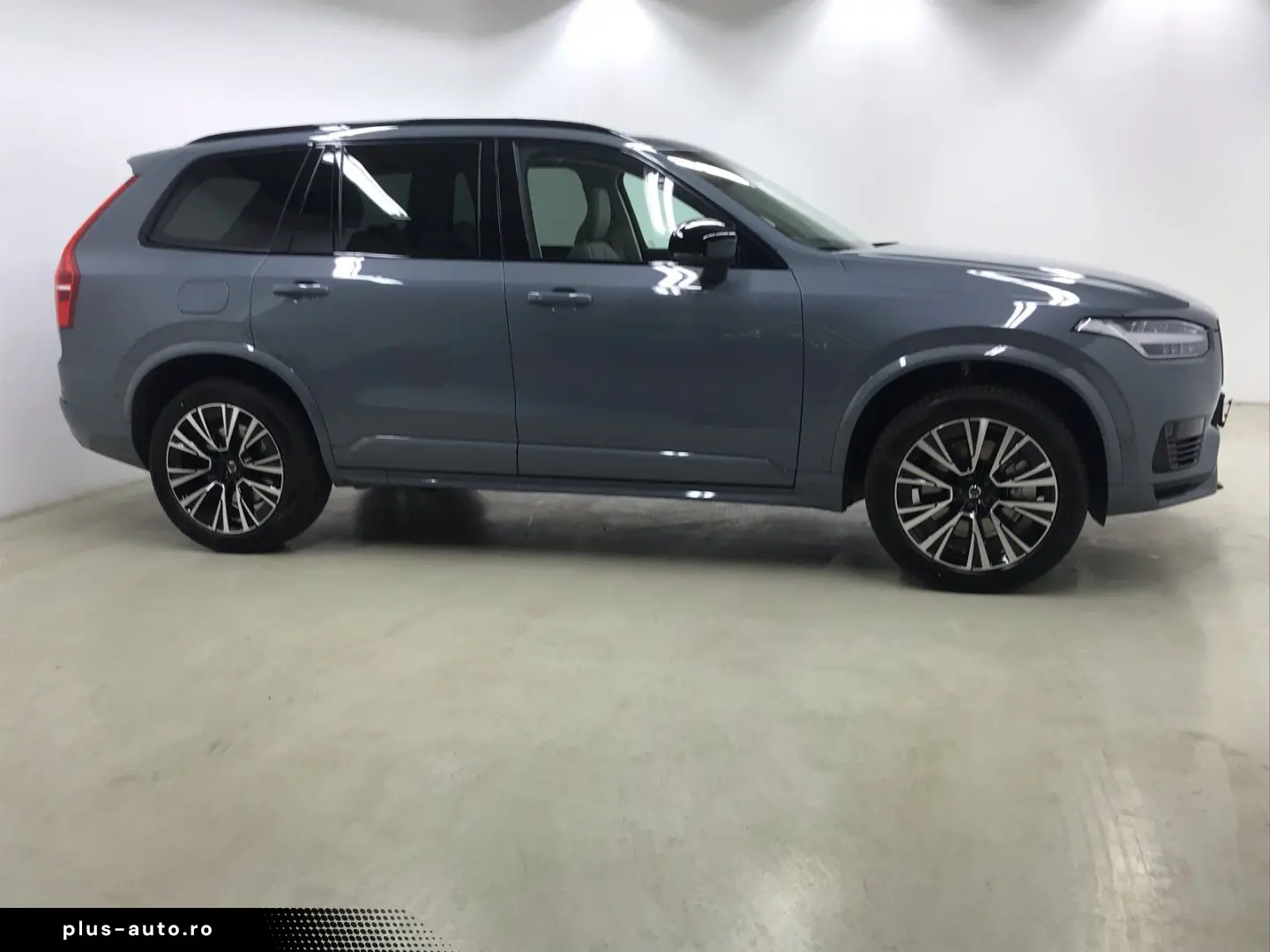 VOLVO XC90 T8 Recharge AWD Ultimate Dark 20  AHK 360