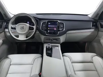 VOLVO XC90 T8 Recharge AWD Ultimate Dark 20  AHK 360
