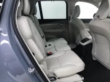 VOLVO XC90 T8 Recharge AWD Ultimate Dark 20  AHK 360