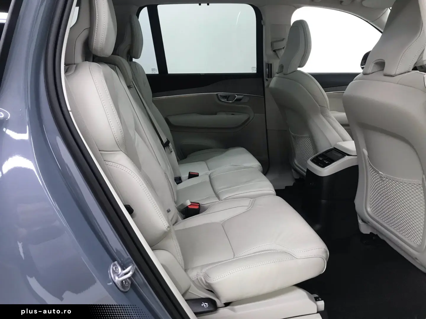 VOLVO XC90 T8 Recharge AWD Ultimate Dark 20  AHK 360