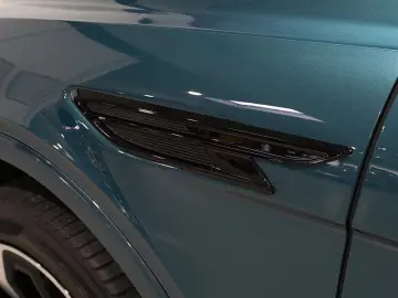 BENTLEY Bentayga EWB Azure Riviera Edition  Unique