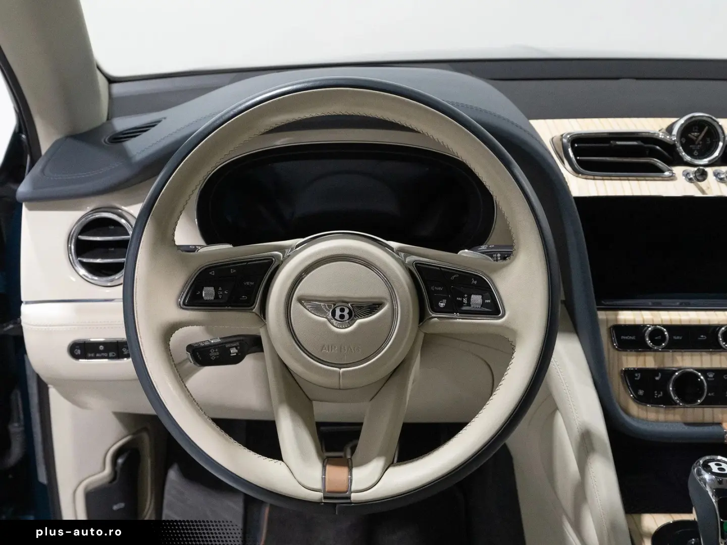 BENTLEY Bentayga EWB Azure Riviera Edition  Unique