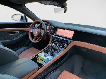 BENTLEY New Continental GT V8