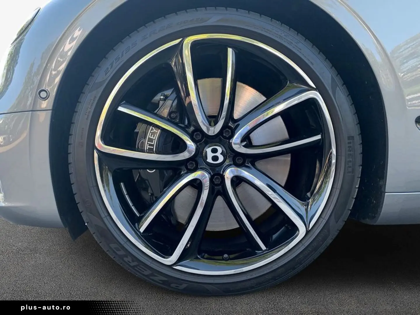 BENTLEY New Continental GT V8