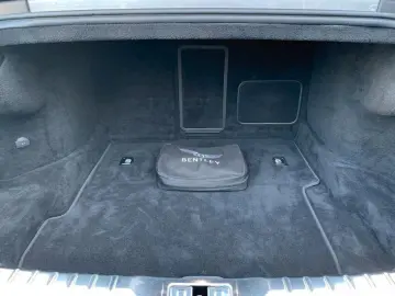 BENTLEY New Continental GT V8