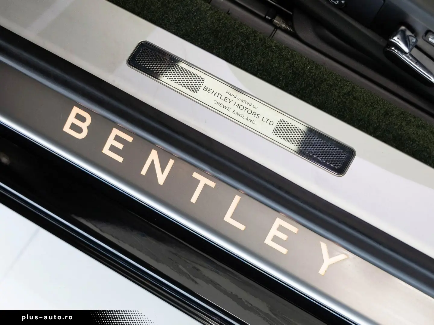 BENTLEY New Continental GT V8