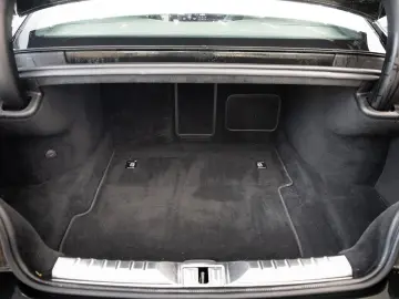 BENTLEY New Continental GT V8