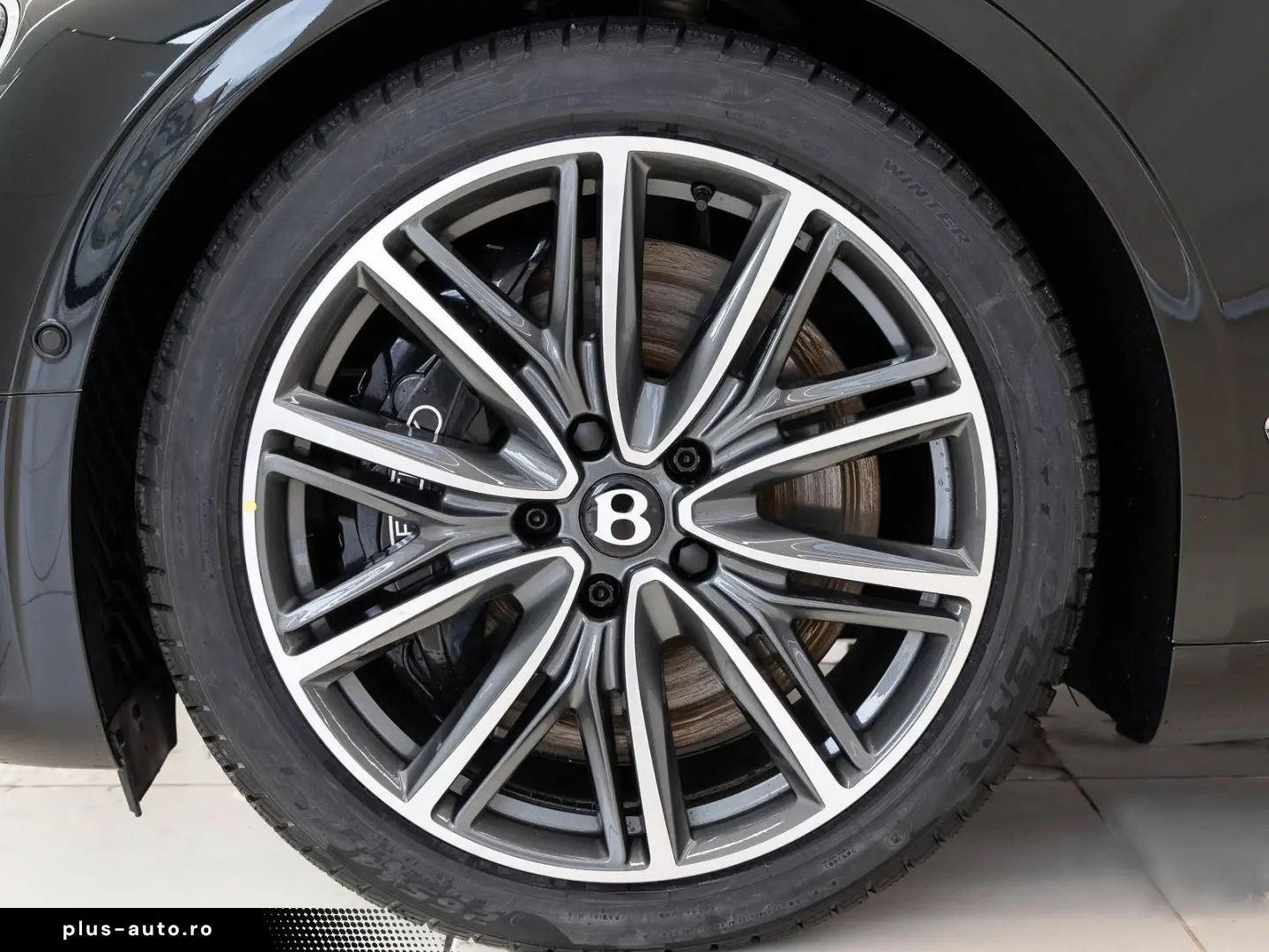 BENTLEY New Continental GT V8