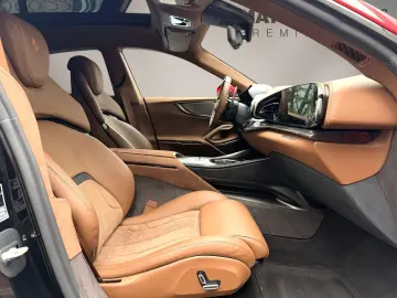 FERRARI Purosangue Full Carbon Massage heated&cooled