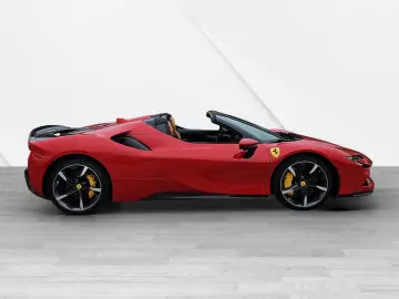 FERRARI SF90 Spider ASSETTO SURRVIEW JBL ADAS RACE STS