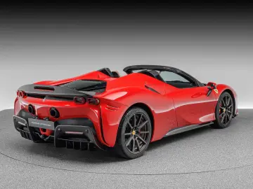 FERRARI SF90 Spider Assetto Fiorano
