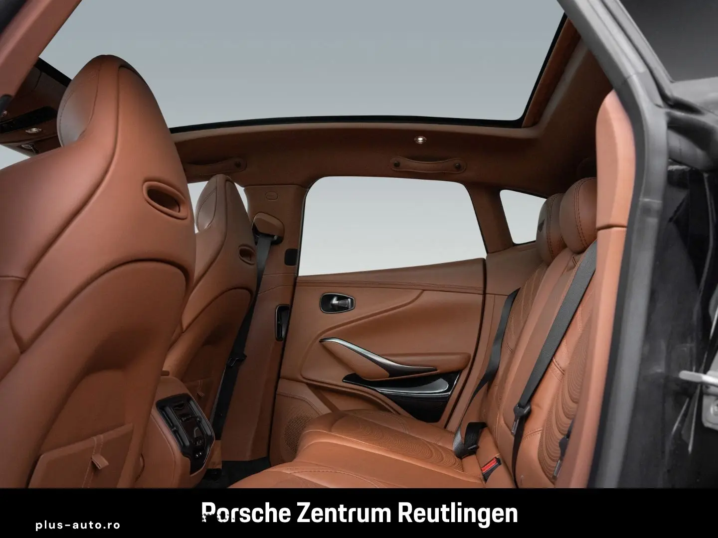 ASTON MARTIN DBX V8 4.0 360-Kamera Sitzbelüftung Sattelbraun