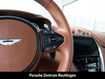 ASTON MARTIN DBX V8 4.0 360-Kamera Sitzbelüftung Sattelbraun