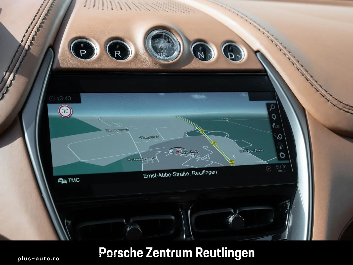 ASTON MARTIN DBX V8 4.0 360-Kamera Sitzbelüftung Sattelbraun