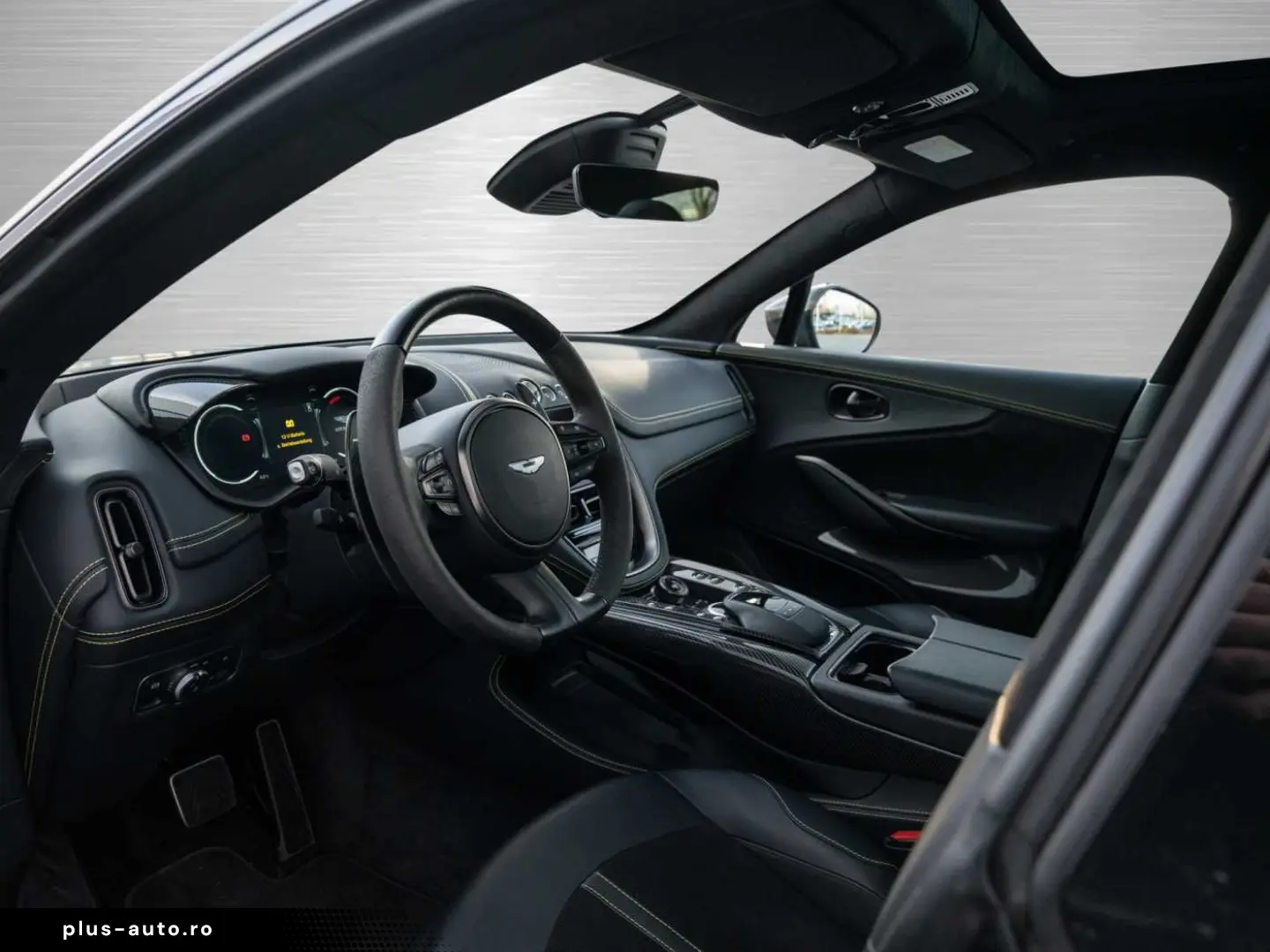 ASTON MARTIN DBX 707 V8 4x4