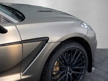 ASTON MARTIN DBX 707 V8 4x4