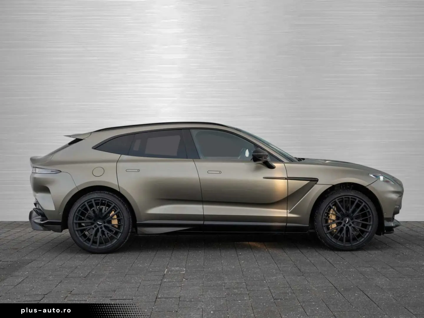 ASTON MARTIN DBX 707 V8 4x4